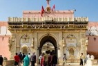 印度古寺庙发现宝藏价值两百多亿_大千世界